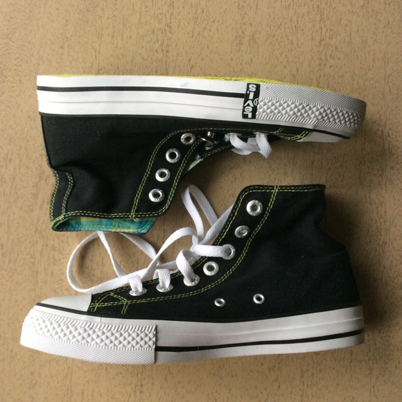 levis chuck taylor shoes